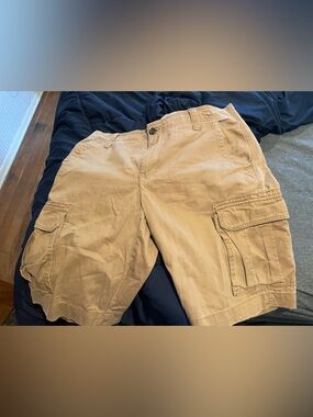 Men's Khaki Utility Cargo Shorts Roebuck and Co Size 36
